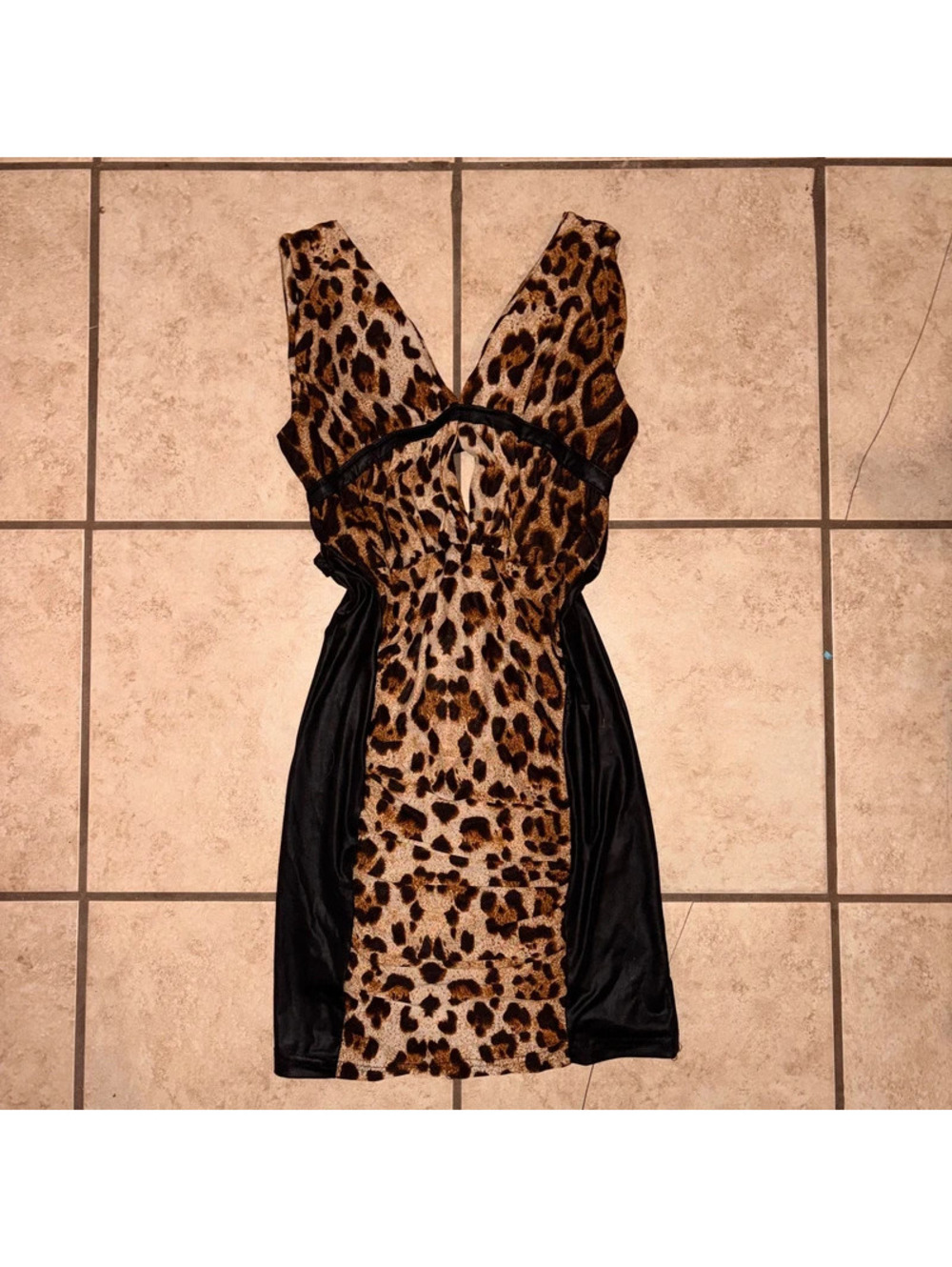 Cheetah Print and Black Y2K 2000’s Tuscan Baddie Mini Dress with Keyhole